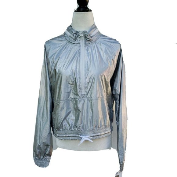 Umbro Jackets & Blazers - Umbro Women's windbreaker  Jacket Hem Banded L